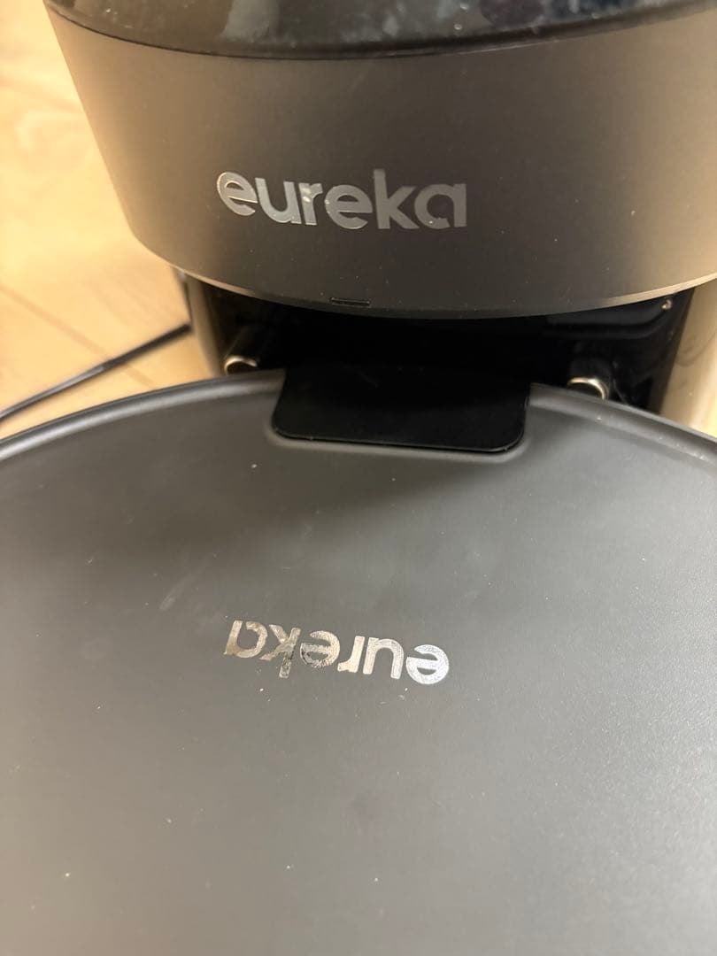 eureka ロボット掃除機 本体