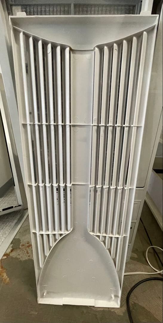 P*V様 KOIZUMI 窓用エアコン KAW-1692 2019年製