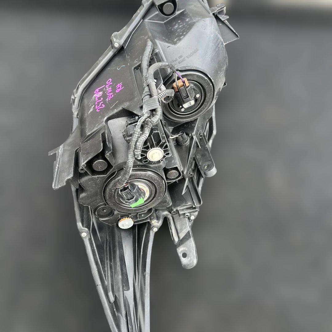 トヨタ プリウス 30系 ヘッドライト左右 KOITO 47-29