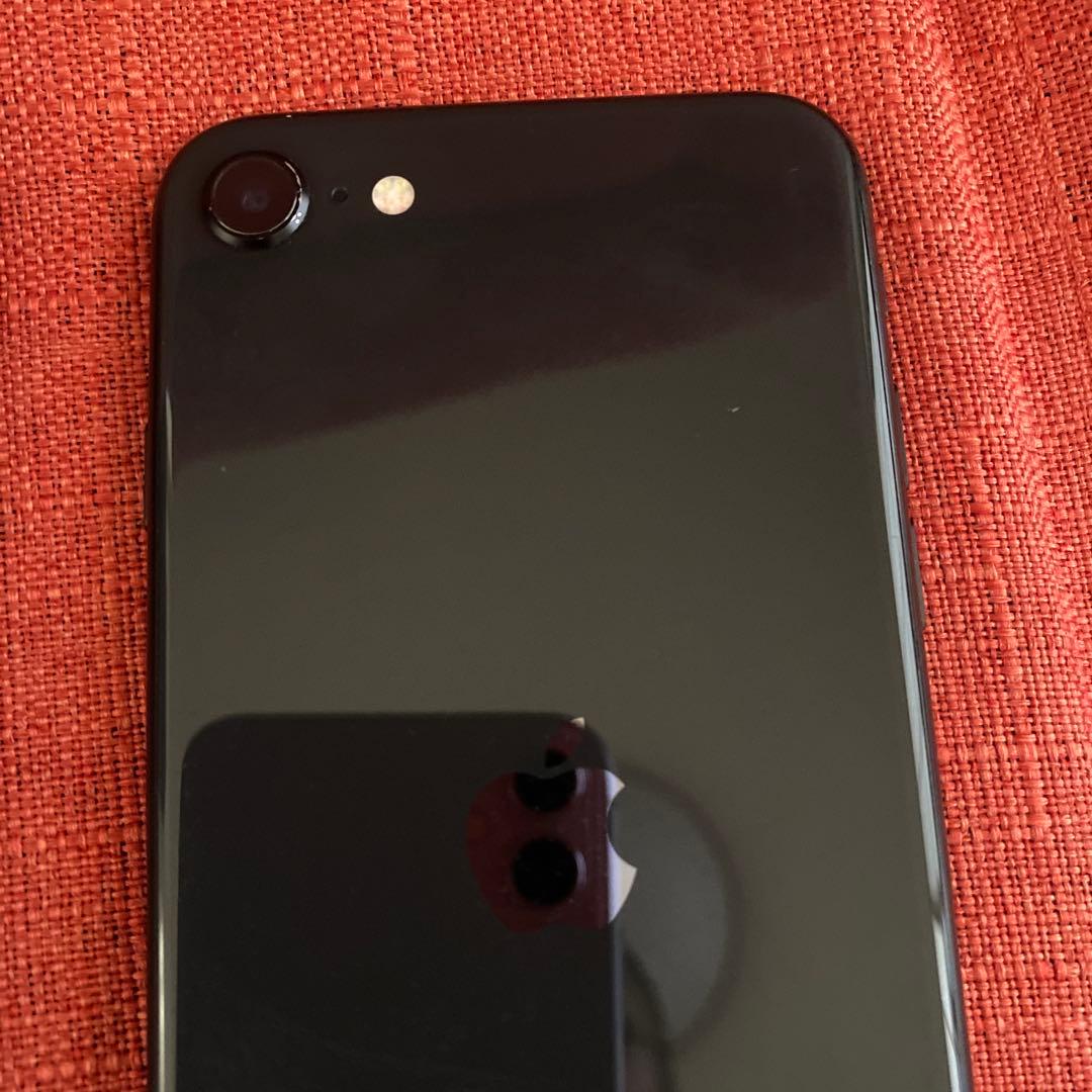 Apple iPhone SE2ブラック 本体 ２台 左64G 右128G