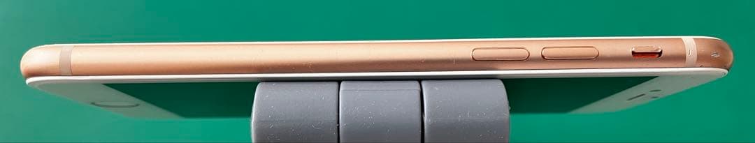 iPhone 8 256GB SoftBank SIMロック解除済み