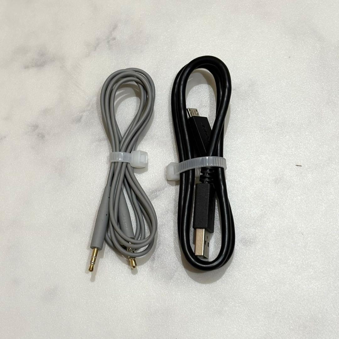 極美品 廃盤カラー BOSE QUIETCOMFORT35 II シルバー