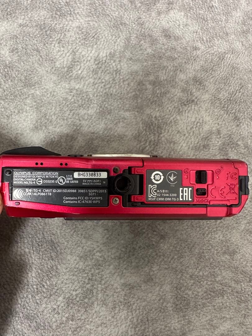 オリンパス　OLYMPUS TG-4 Tough STYLUS レッド本体のみ