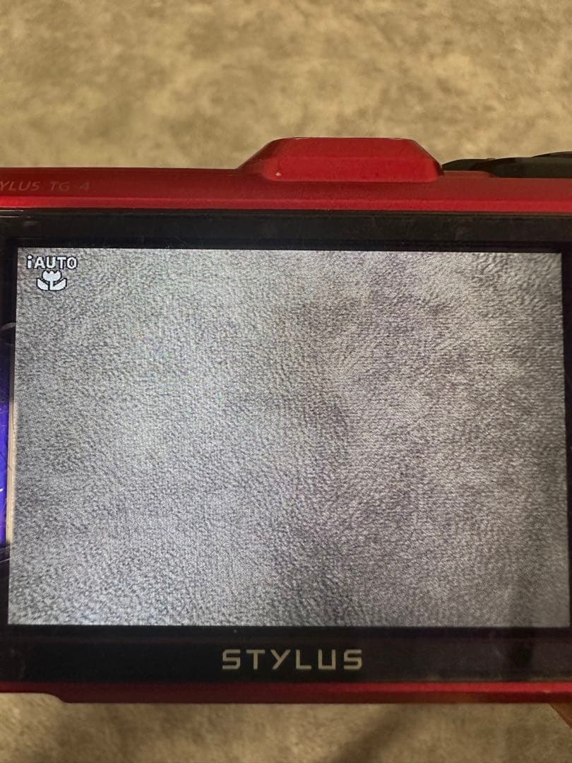 オリンパス　OLYMPUS TG-4 Tough STYLUS レッド本体のみ