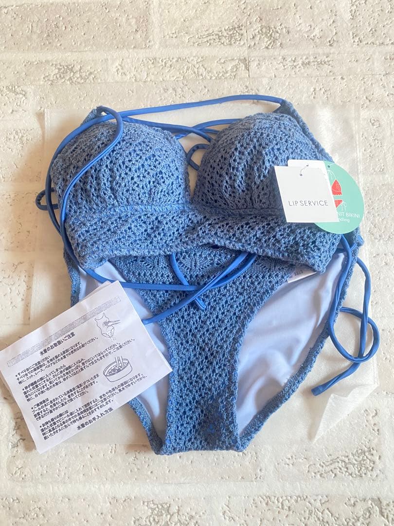 ストラッピーオールニットビキニ LIP SERVICE