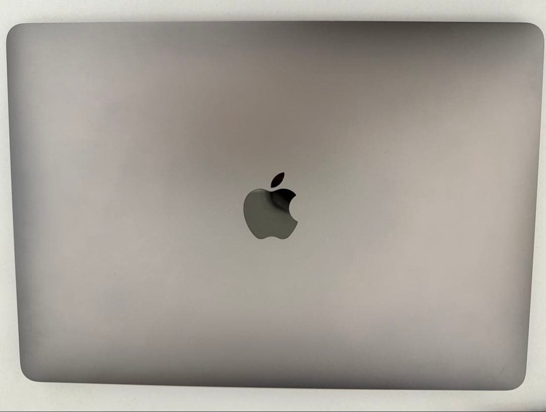 MacBook Air 13inch M1 256GB 8GB 充電98%