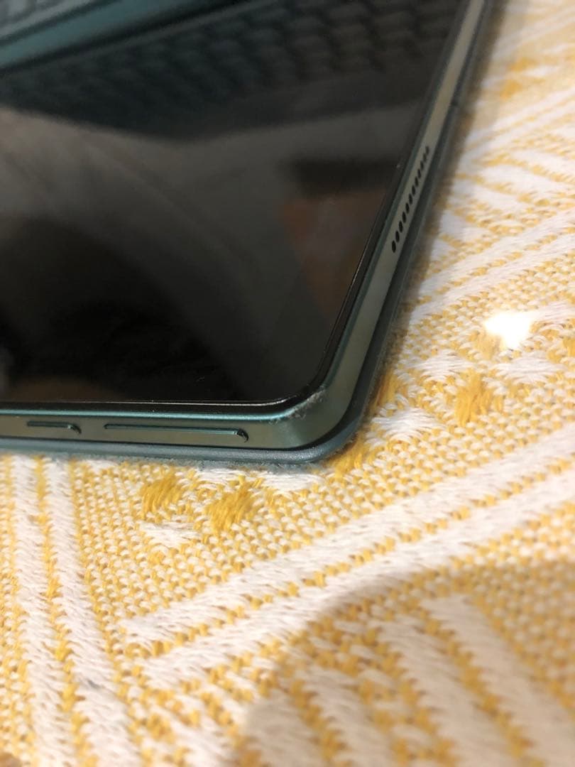 Smartisan nut R2 12+256G と　TNT Go セット