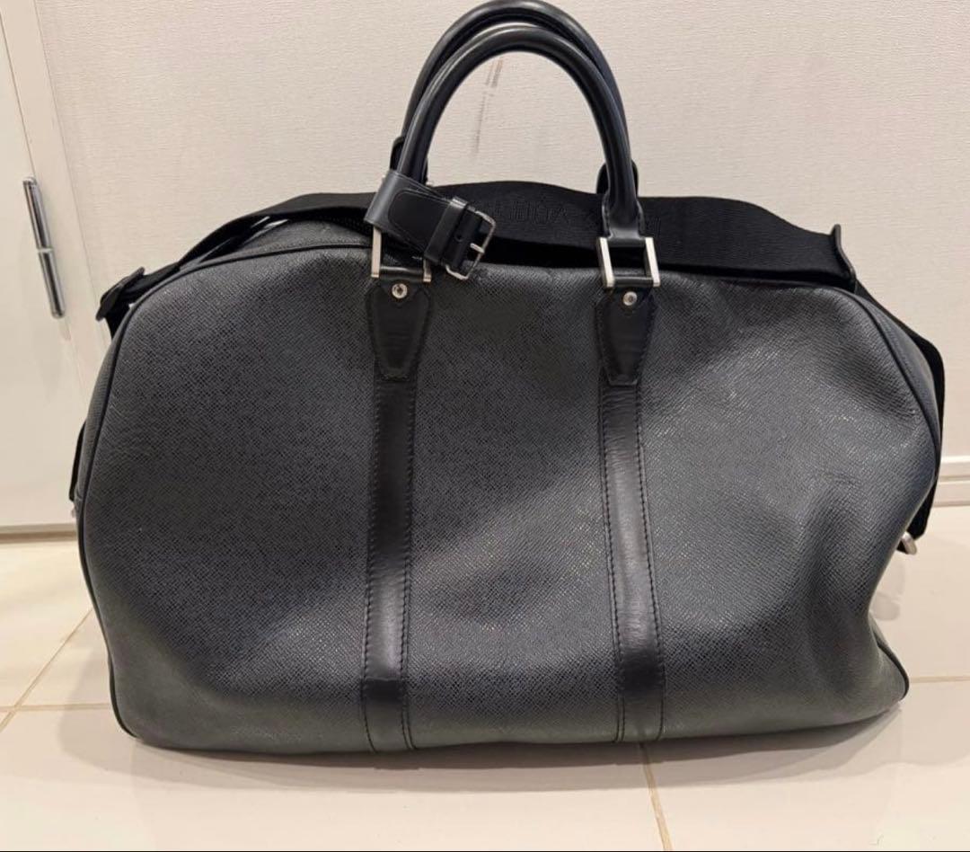 LUIS VUITTON タイガ　ケンダルPM