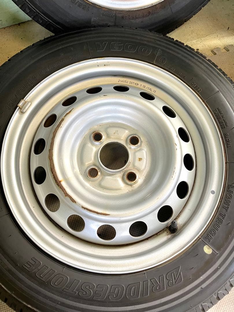 トヨタ プロボックス用 ブリヂストン14インチ タイヤ 2024年製