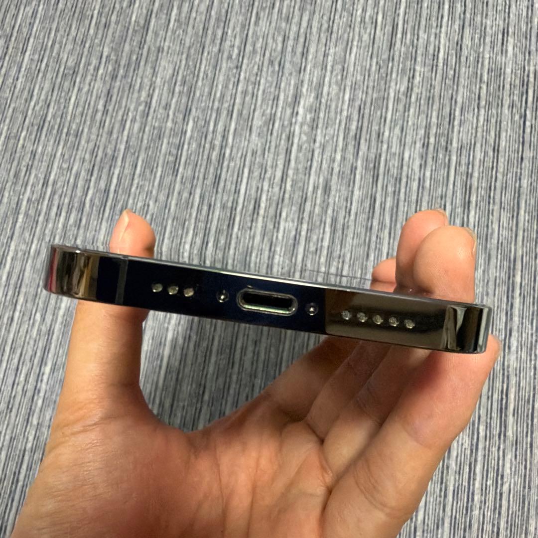 【バッテリー100% 】iPhone 12 pro グラファイト256GB