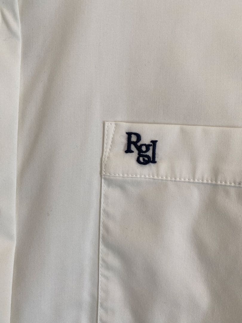 regleam リグリーム ワンポイントビッグシャツ　ホワイト×ネイビー刺繍