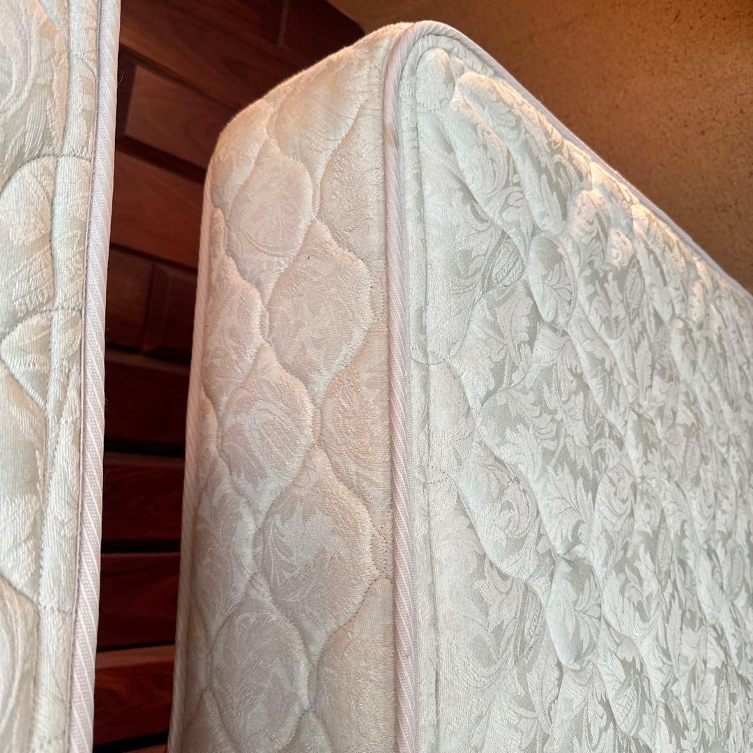 シモンズビューティレストマットレスゴールデンバリュー シングル①