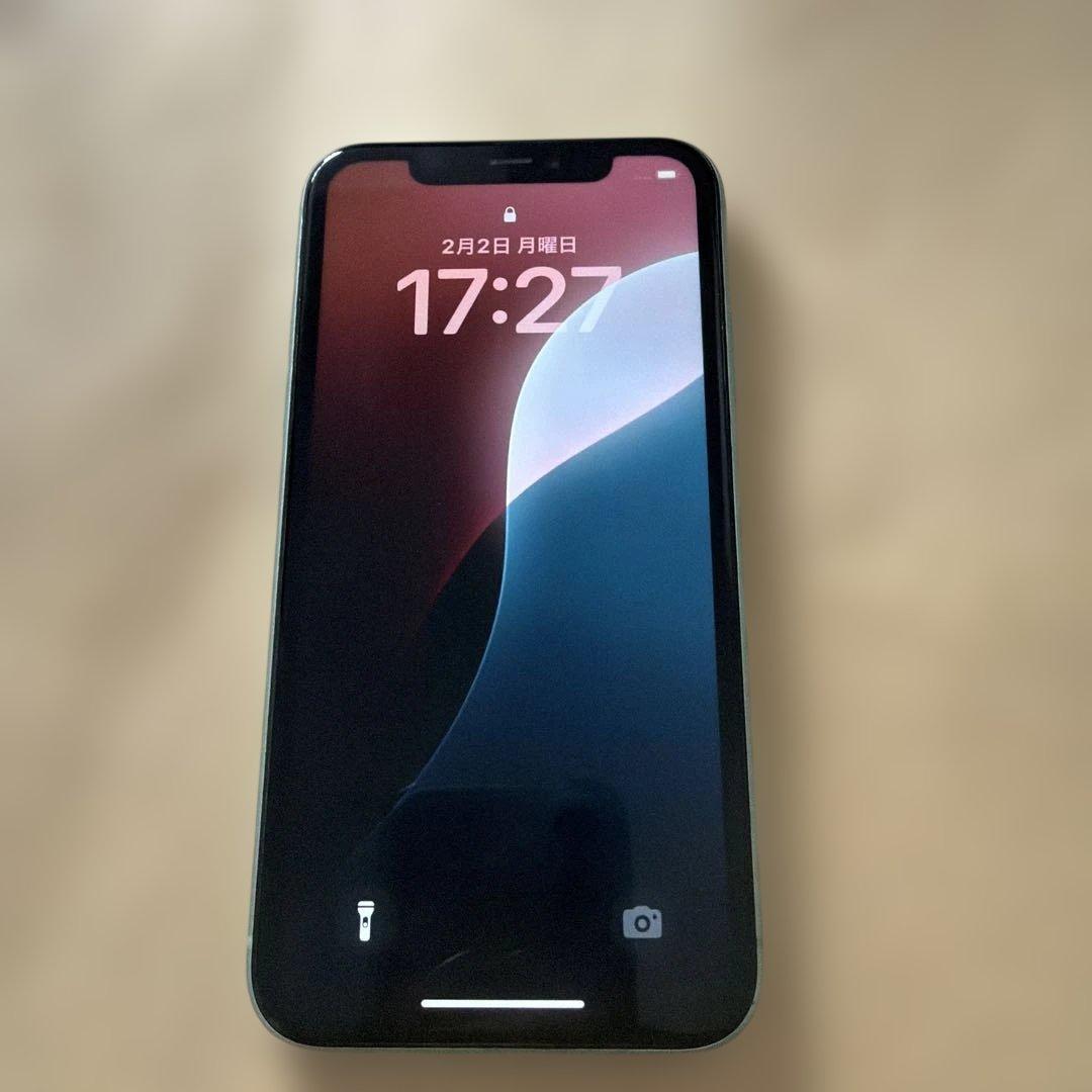 美品　iPhone11 128GB グリーン
