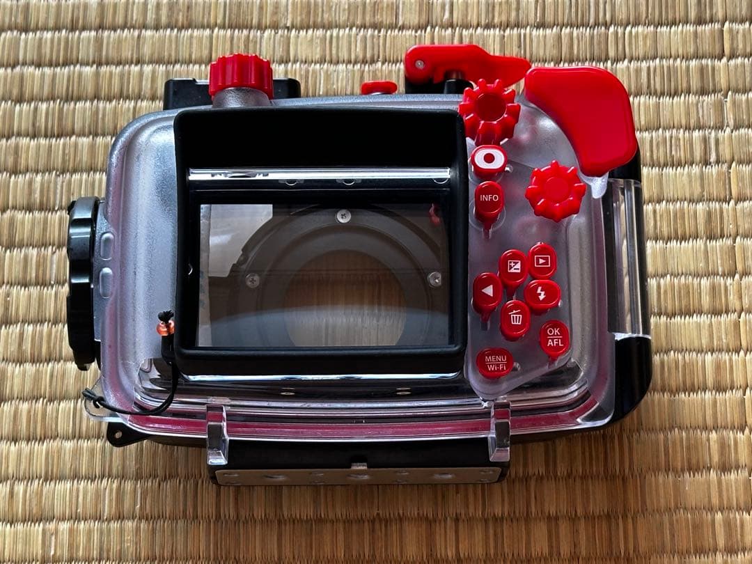 OLYMPUS Tough TG-6 デジタルカメラとハウジングセット＋