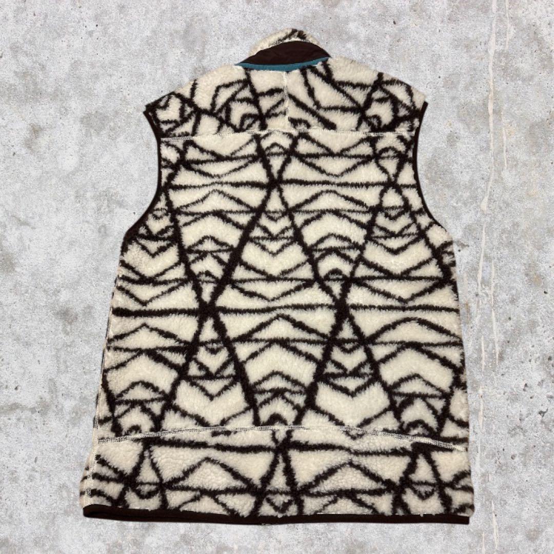 ア*ブ様 パタゴニア クラシック レトロX ベスト 総柄　デッドストック