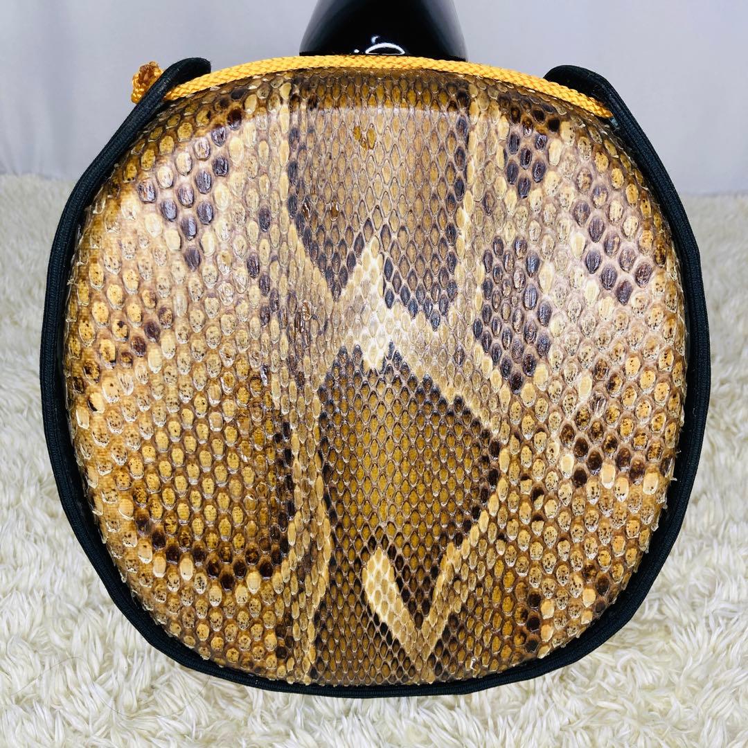 沖縄三線 本皮 三線 沖縄 皮破れなし 蛇皮 本蛇革 琉球 和楽器 弦楽器