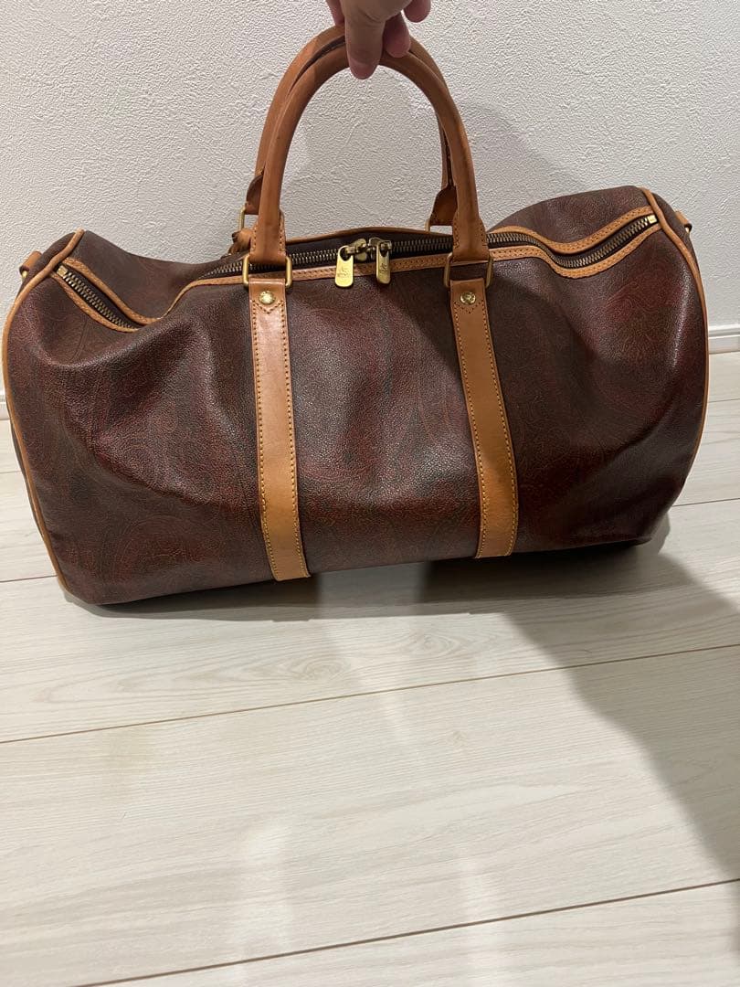ETRO ブラウンレザーダッフルバッグ鍵付き
