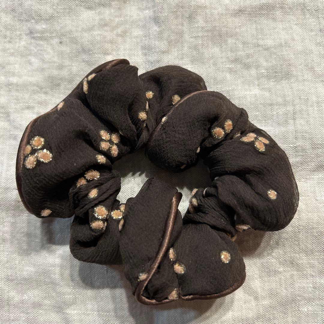 めいこ　シュシュ　２個