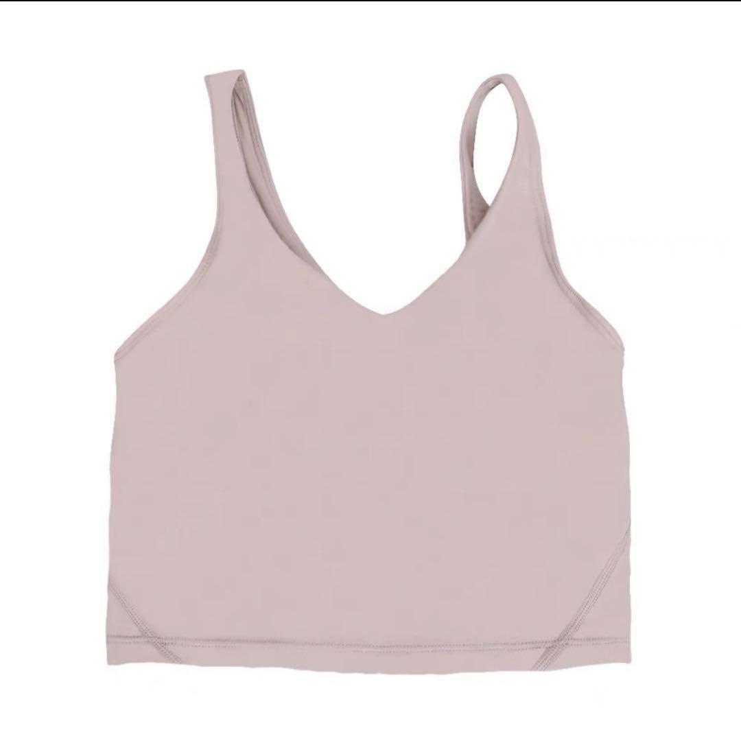 ルカ♪ 　♪新品 Lululemon Align タンクトップとレギンス