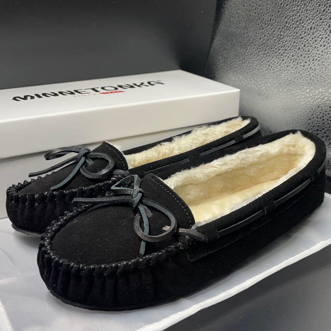 セット売り25cmミネトンカ キャリー ブラック＋セライズ　スリッポン