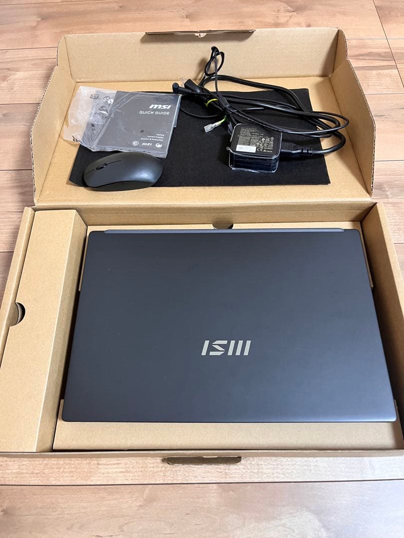 MSI ノートPC マウス、電源アダプター付き