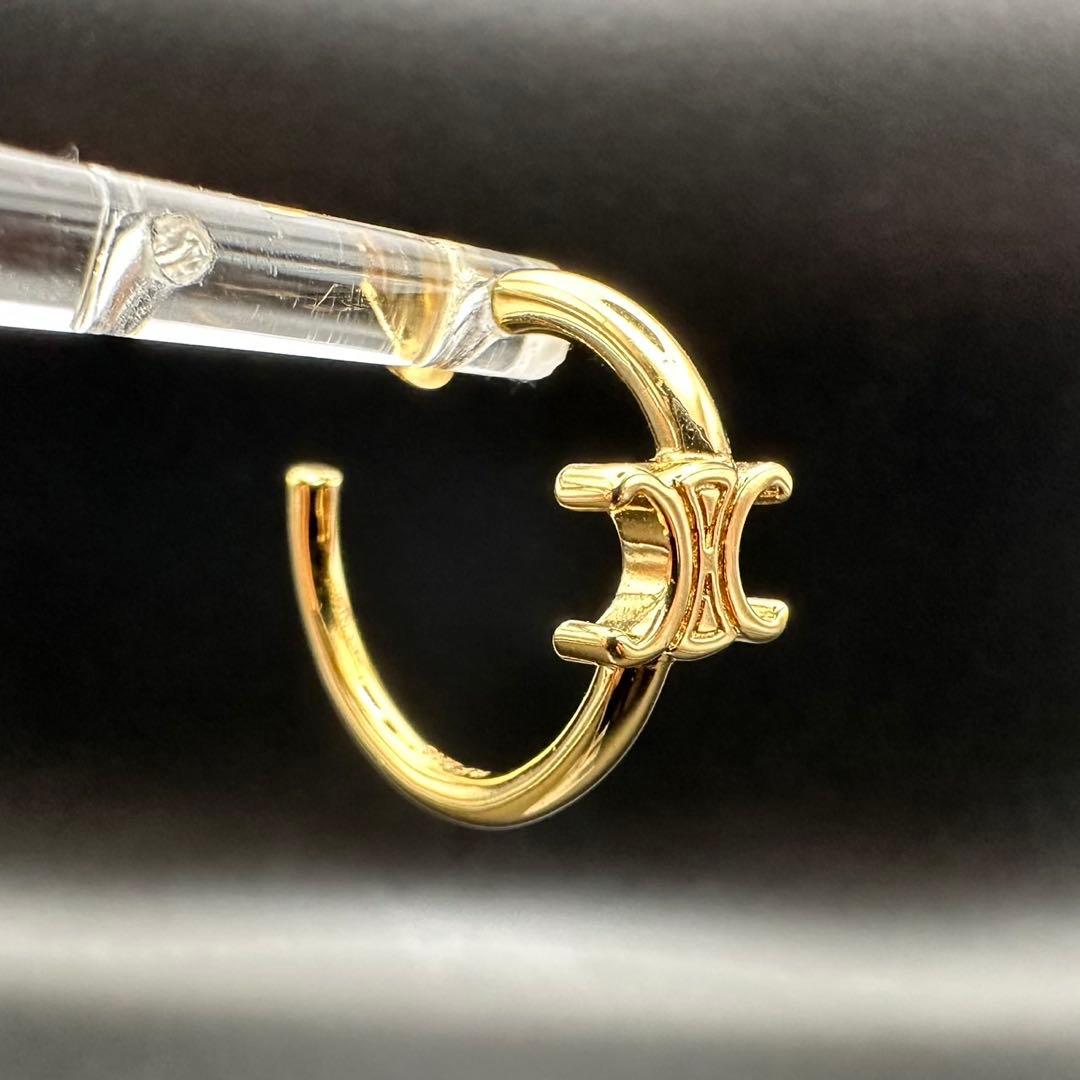 未使用級✨　セリーヌ　ピアス　アシメントリック　ゴールド　1123