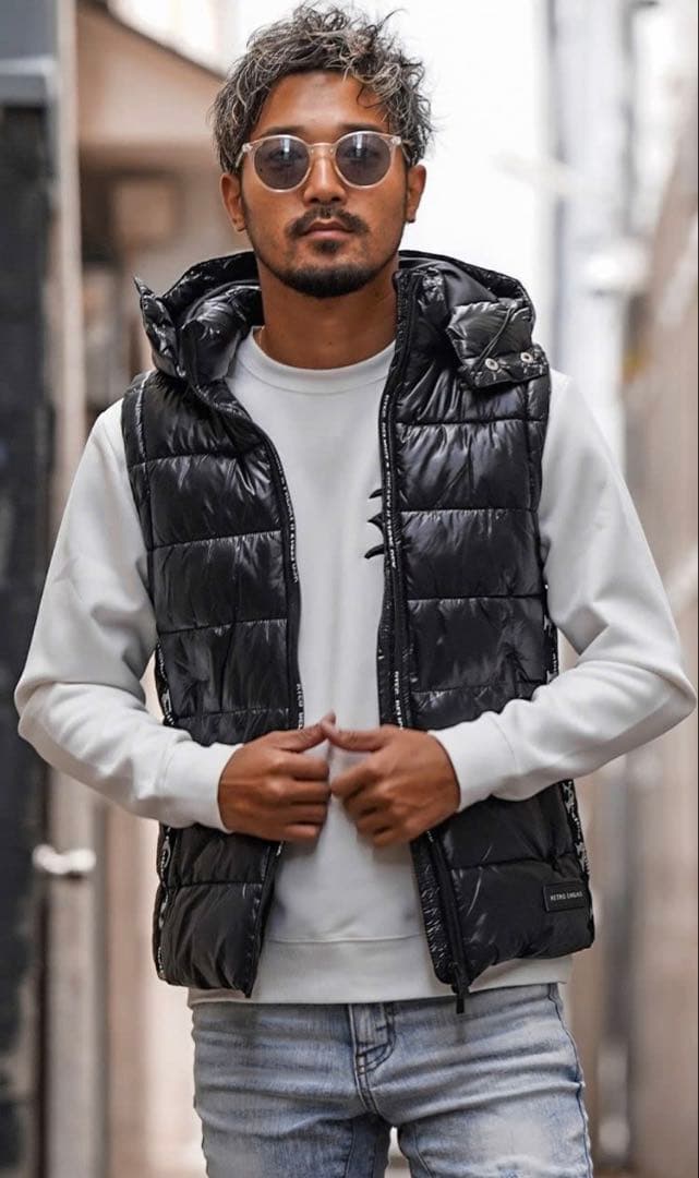 アダムスジャグラー　ダウンベスト