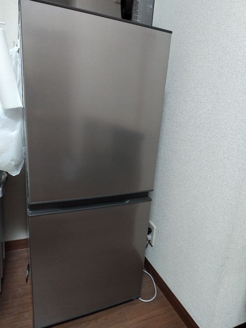 【美品】AQUA 冷凍冷蔵庫135L AQR-14N 2023年製グレー