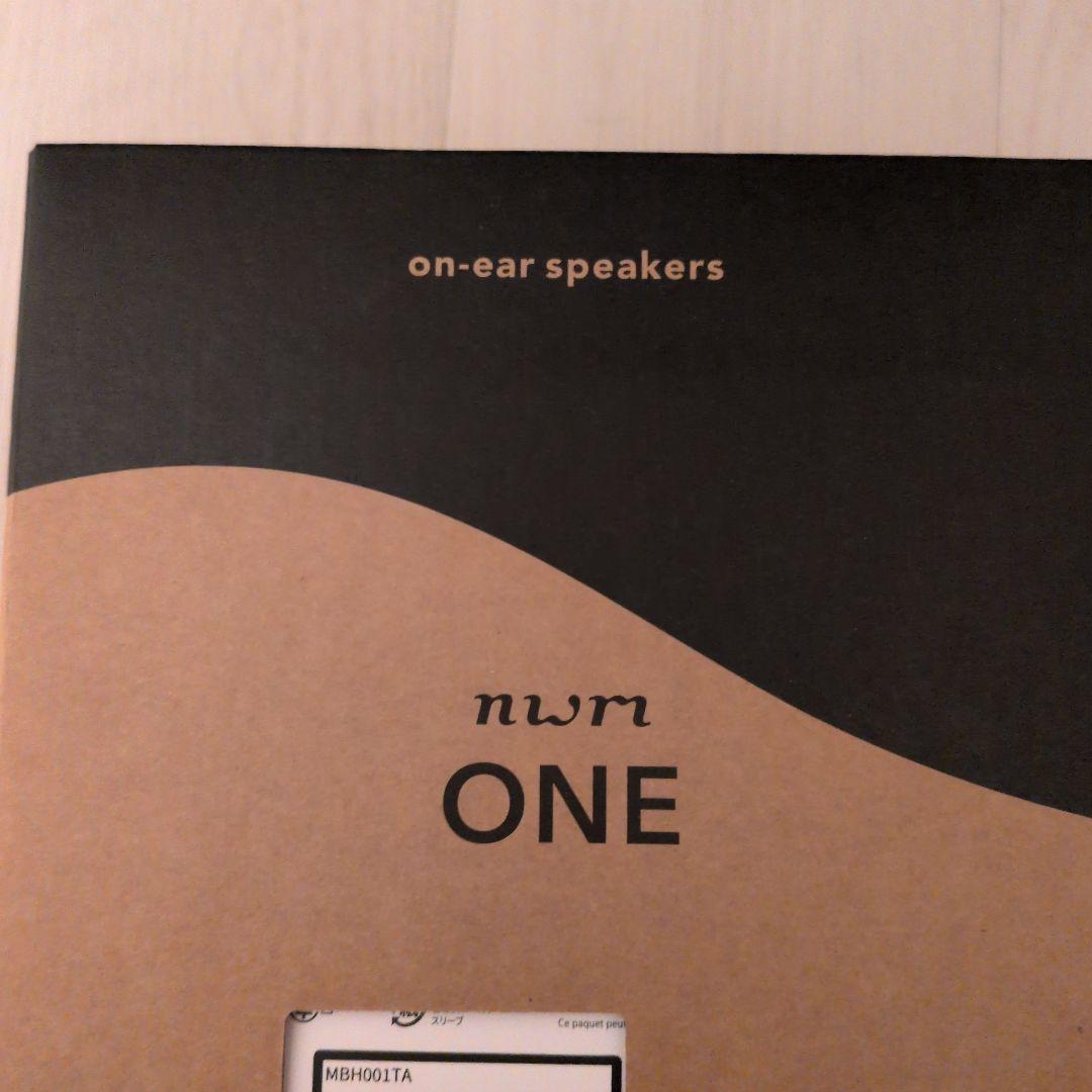 新色ファントムグレー nwm ONE オンイヤースピーカー