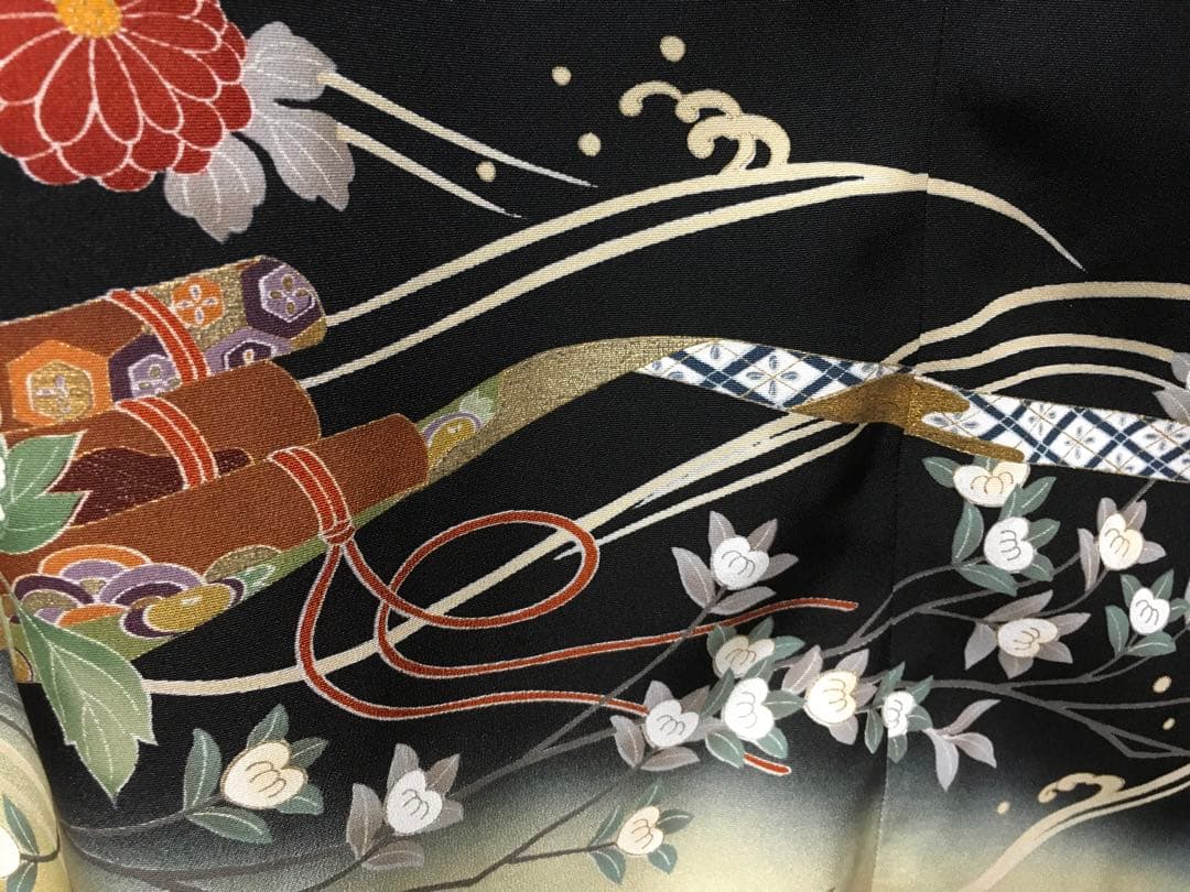 結婚式に！着物リメイク　正絹留袖ドレス　ロングワンピース　「雪輪に牡丹」Bタイプ