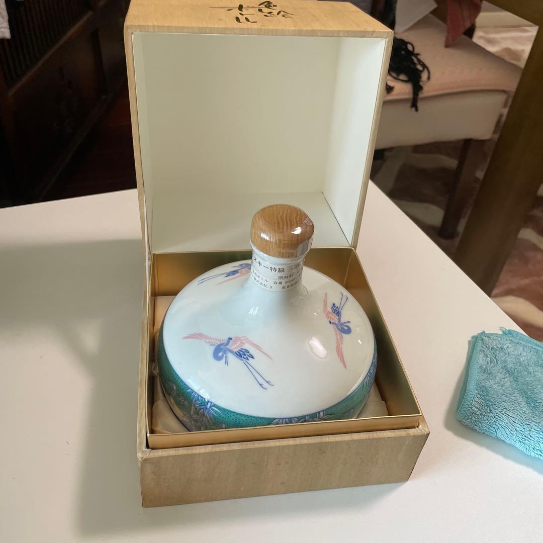 【未開栓】ニッカ　陶器　有田焼　色絵ボトル　ウイスキー　特級　ニッカウヰスキー