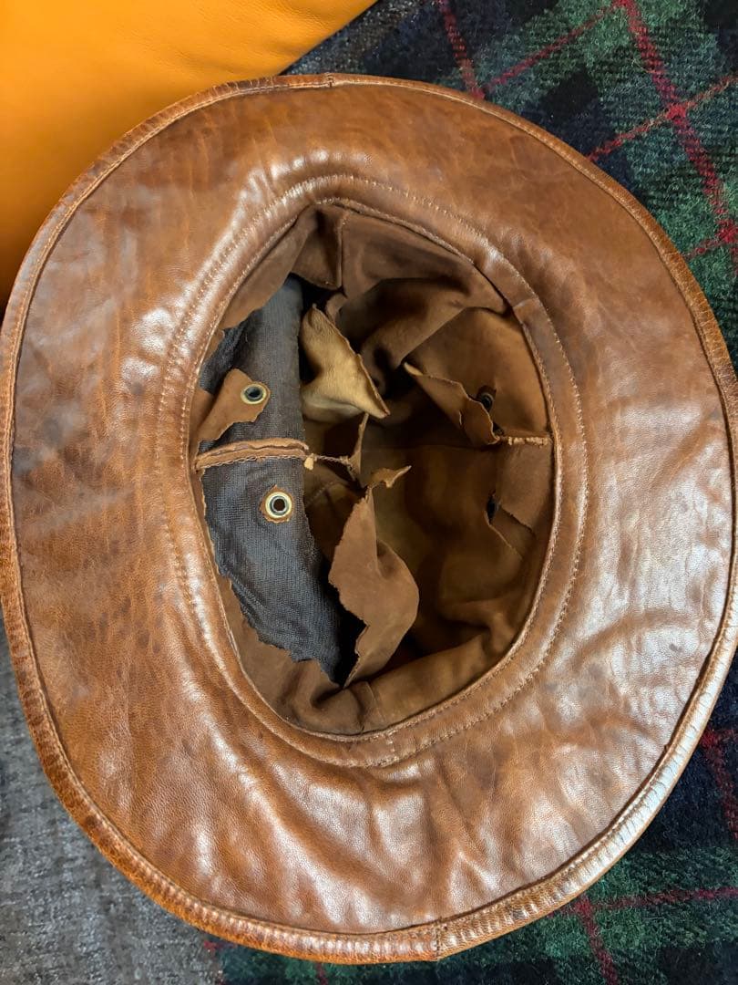 CHAPAL（シャパル）フランス製 ヴィンテージ レザーハット　難あり