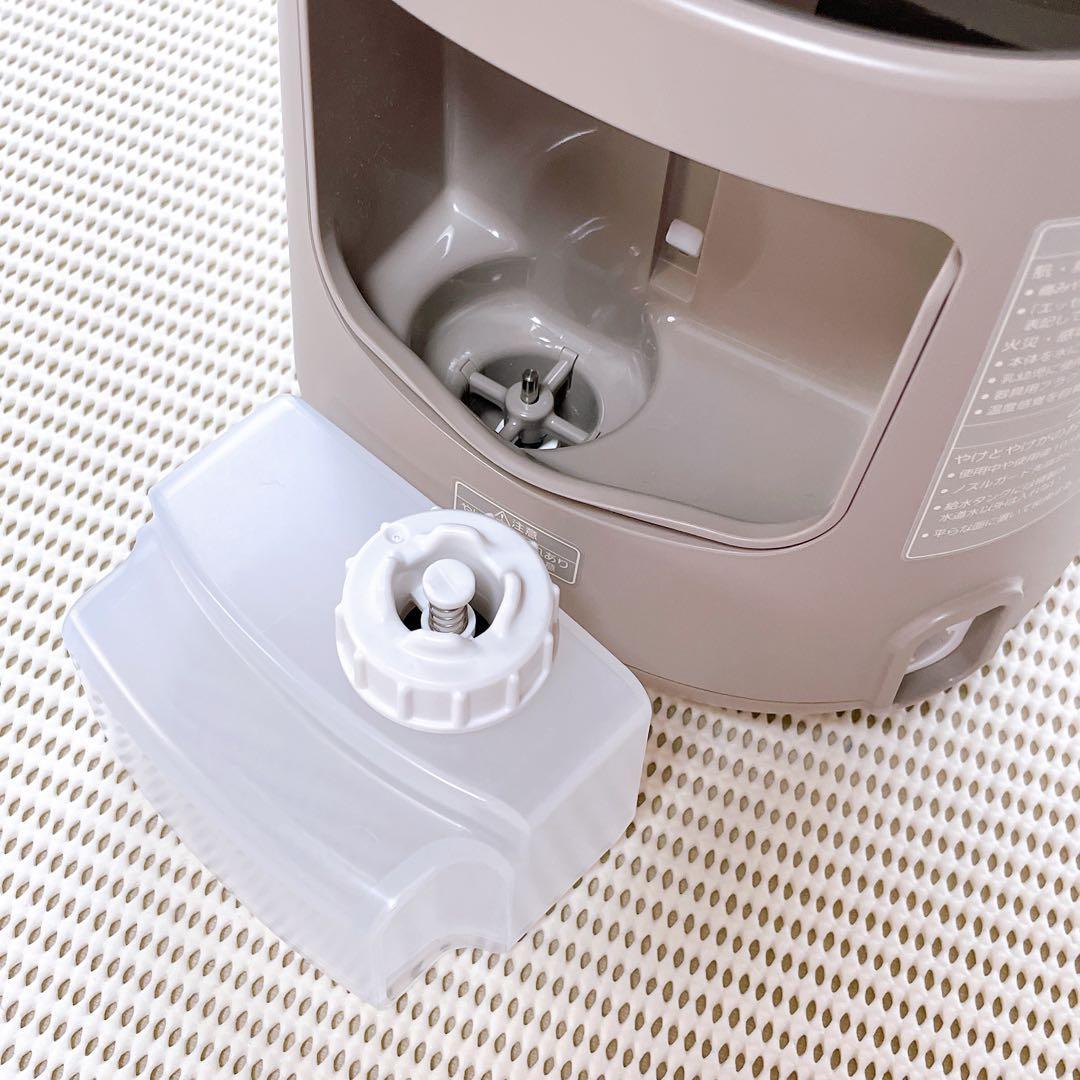 【匿名発送】パナソニック スチーマーナノケアグレージュ EH-SA70-H