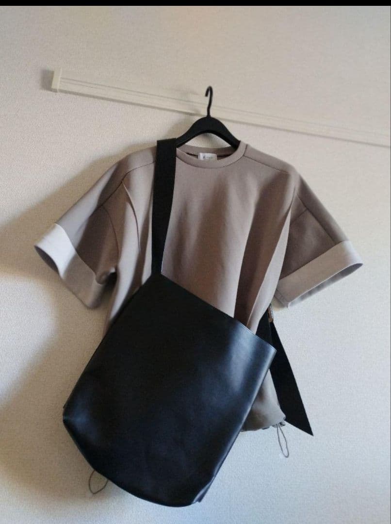 ハット+ショルダーバッグ+セットアップ ３点