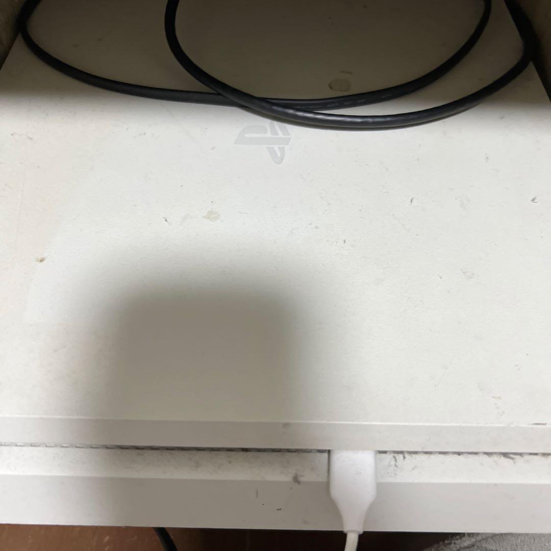 ps4ホワイトオーディオ機器 コンパクト　コントローラー3つ