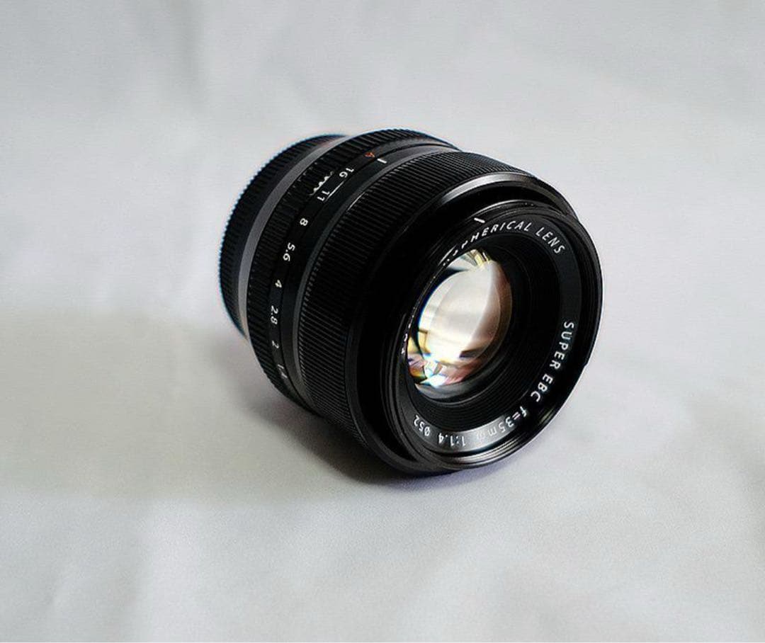 レンズ(単焦点) FUJIFILM FUJINON XF35mm F1.4R + EXUS