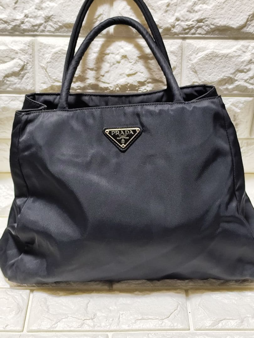 PRADA プラダ　ハンドバッグ　三角ロゴ　ナイロン　ブラック