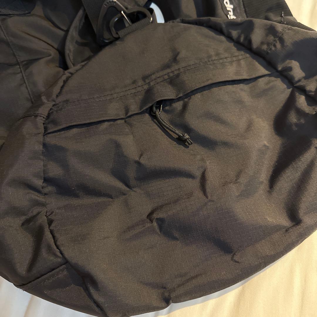 新品未使用supreme♡シュプリーム　ボストンバッグ　黒　Duffle Bag