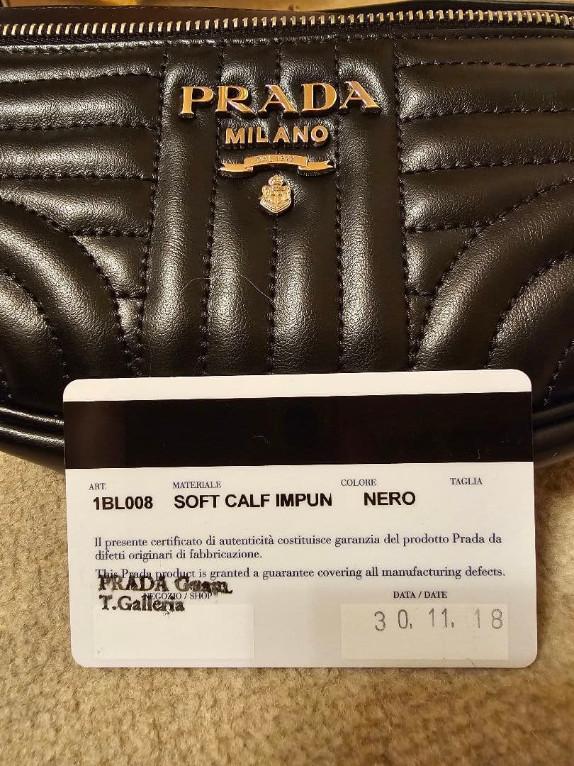 PRADA カーフレザー 2way ボディバッグ