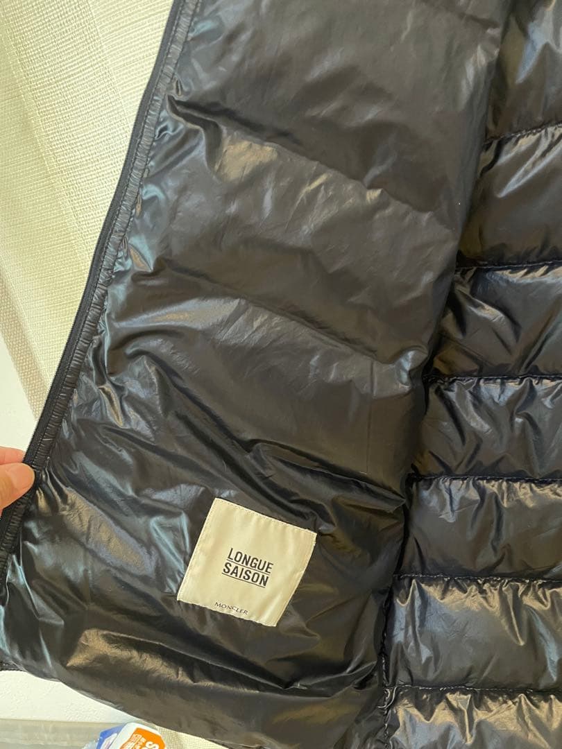 【最終値下げ:14日迄】MONCLER ダウンベスト