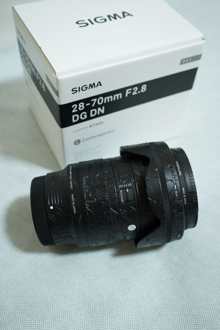 SIGMA 28-70mm F2.8 DG DN ズームレンズ