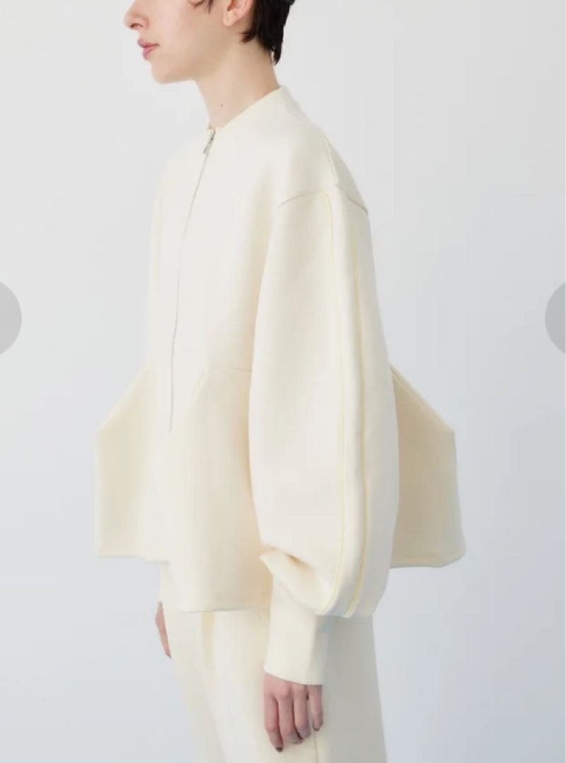 美品 HeRIN.CYE Feels flared zip tops