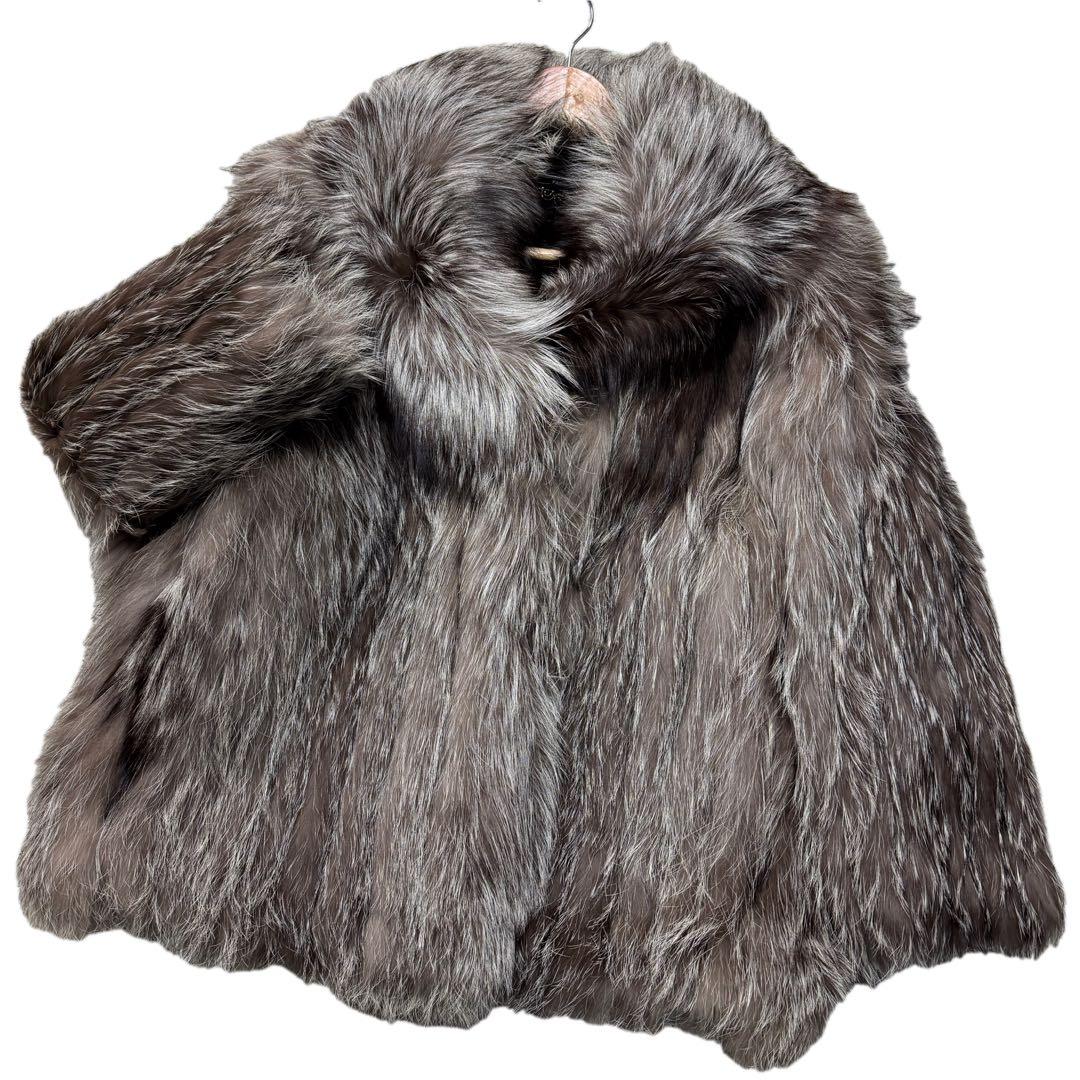 シルバーフォックス　サガフォックス　リアルファーコート　XLサイズ相当　さらさら