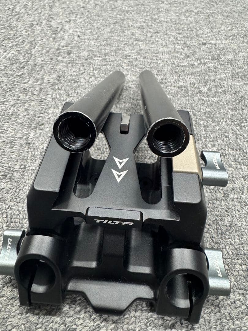 TILTA 15mm LWS ベースプレート　ロッド付き