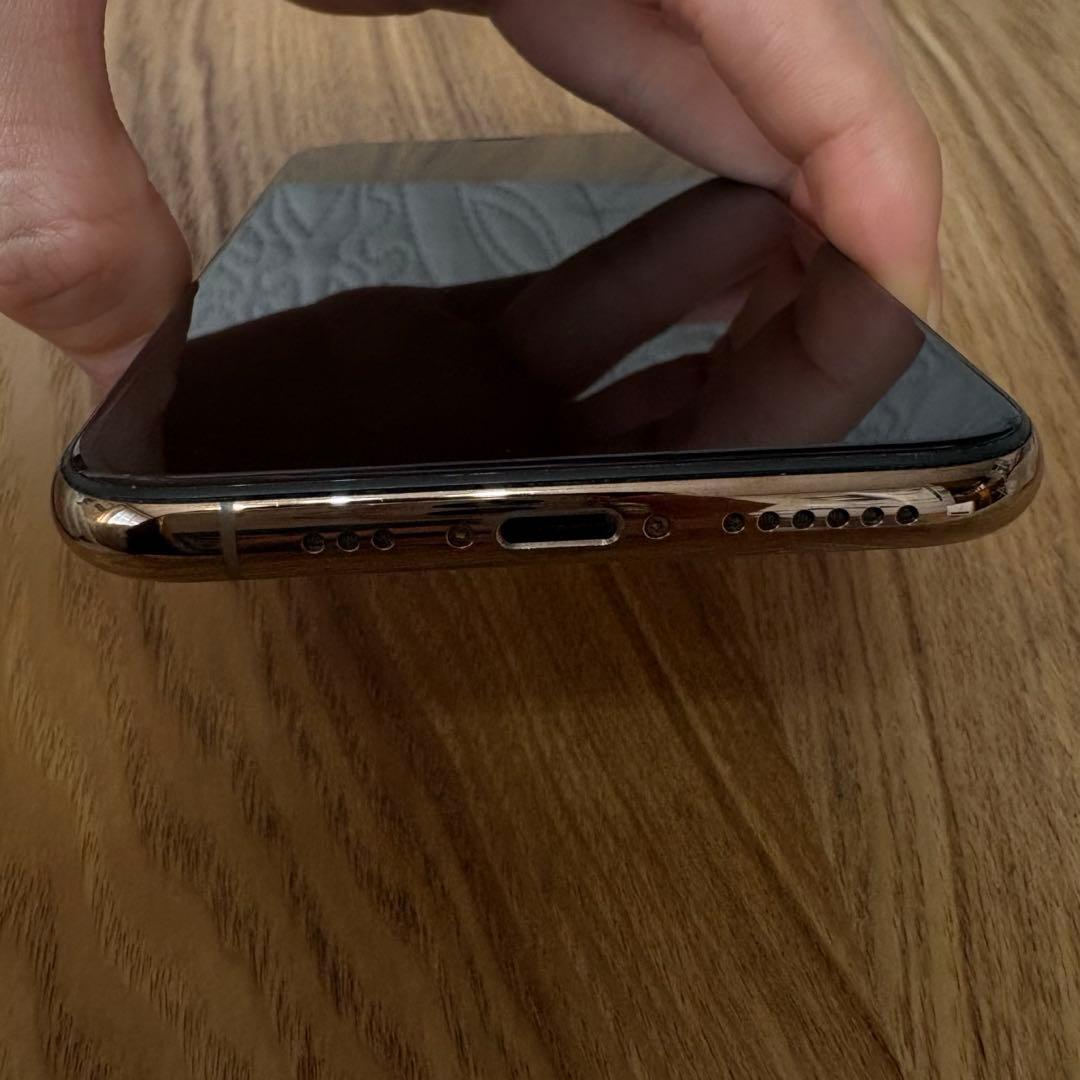 Apple iPhone X ピンクゴールド