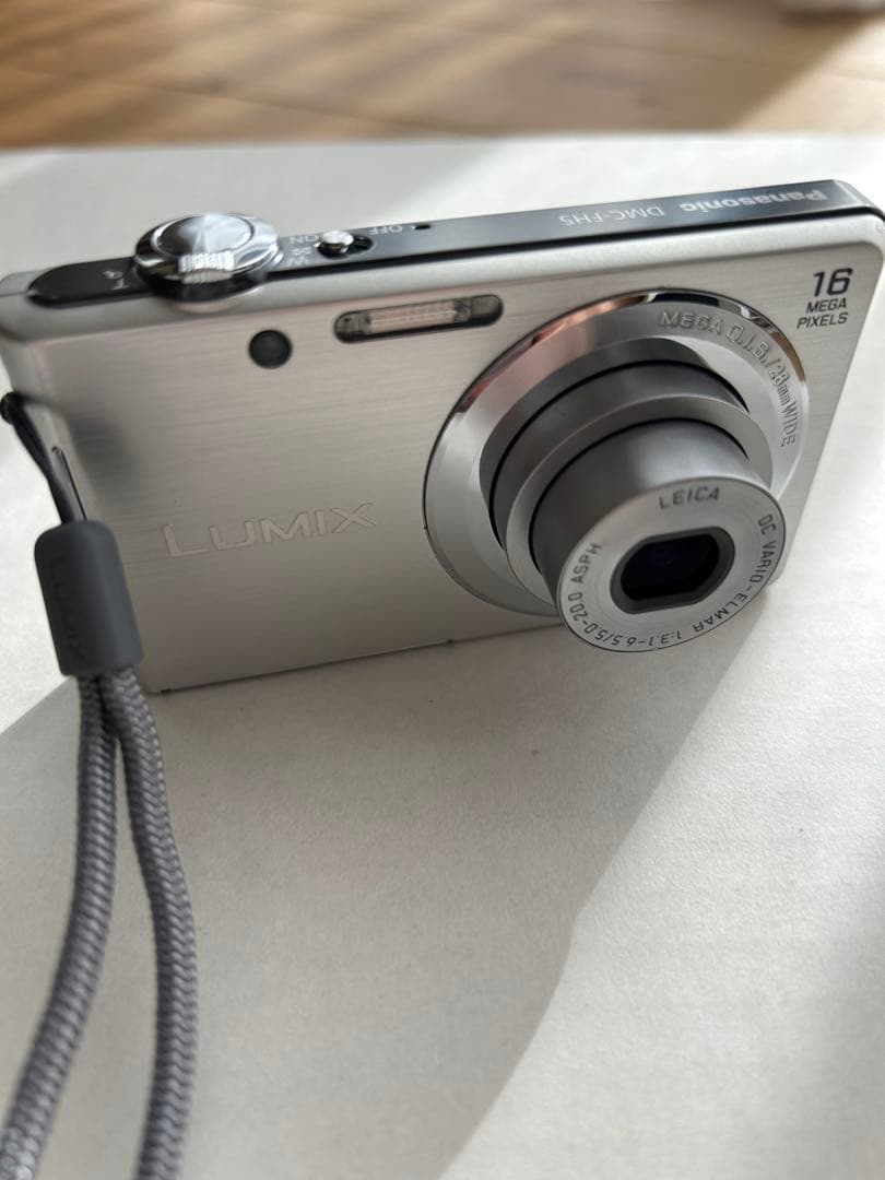 Panasonic LUMIX 16メガピクセル コンパクトデジタルカメラ