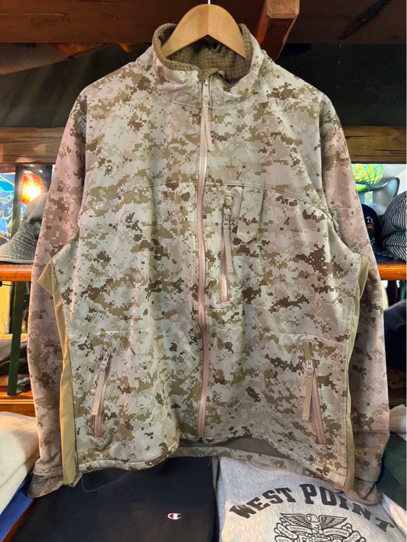 レア！ USMC 米軍実物 COMBAT DESERT JACKET 180s