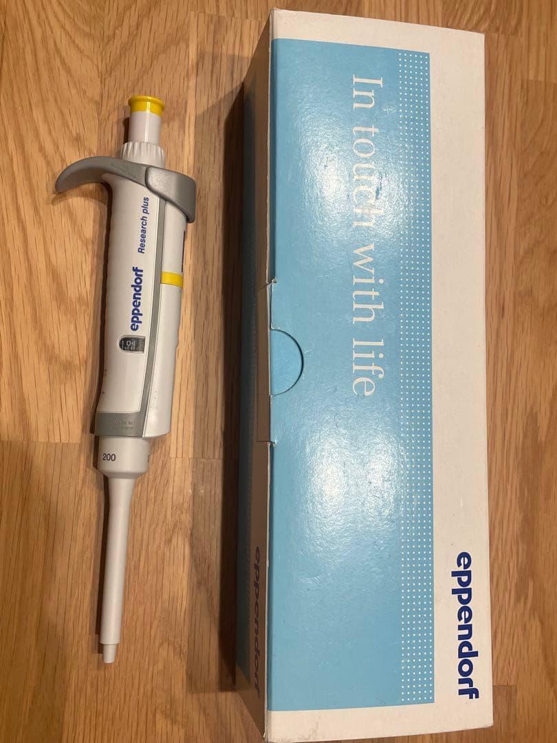 エッペンドルフ 社製 ピペット マン　20-200