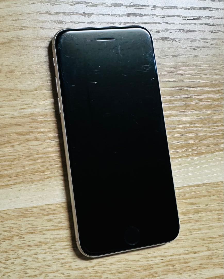 K*u様 Apple iPhone SE 3 ホワイト 128GB