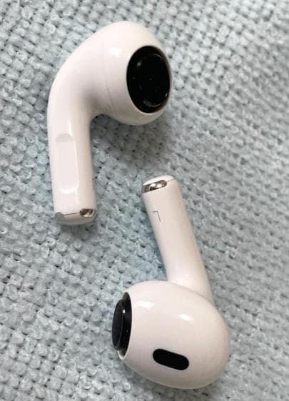 AirPodsPro2 usb-C Apple純正 極美品 オマケ→ 保護ケース